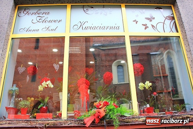 Zdjęcie w galerii na portalu naszraciborz.pl: Kwiaty są prezentem odpowiednim na każdą okazję wiadomości z regionu