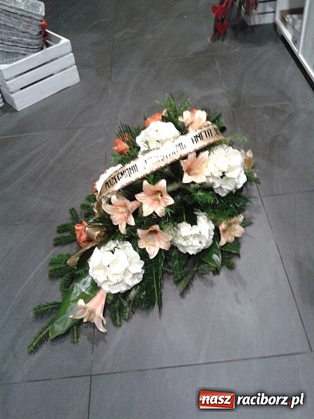 Zdjęcie w galerii na portalu naszraciborz.pl: Kwiaty są prezentem odpowiednim na każdą okazję wiadomości z regionu