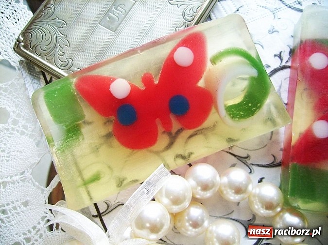 Zdjęcie w galerii na portalu naszraciborz.pl: Dzień Kobiet w Mydlarni i Herbaciarni Skarby Świata Całego wiadomości z regionu