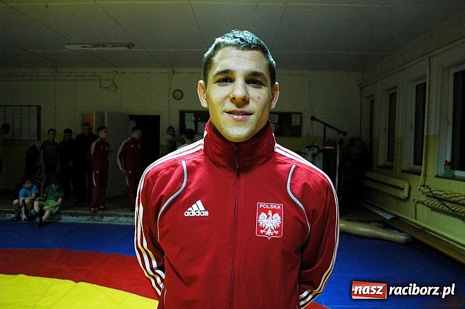 Zdjęcie w galerii na portalu naszraciborz.pl: Pierwsze tegoroczne udane starty zapaśników Dębu wiadomości z regionu