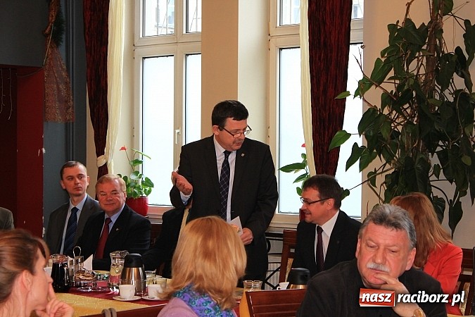 Zdjęcie w galerii na portalu naszraciborz.pl: Obrona Cywilna świętowała w Raciborskiej wiadomości z regionu