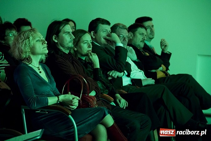 Zdjęcie w galerii na portalu naszraciborz.pl: Zamek Piastowski: koncert finałowy przeglądu piosenki hiszpańskojęzycznej wiadomości z regionu