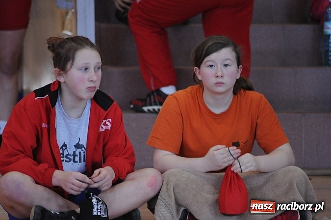 Zdjęcie w galerii na portalu naszraciborz.pl: Złoto Pauli Kozłow na Międzynarodowych Mistrzostwach Polski w zapasach kobiet wiadomości z regionu