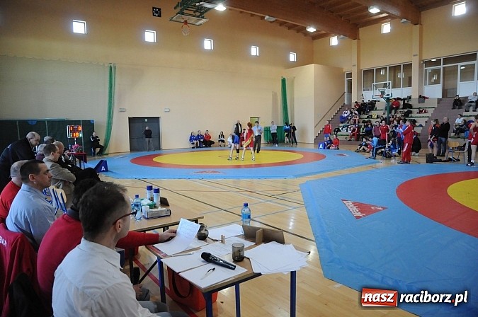 Zdjęcie w galerii na portalu naszraciborz.pl: Złoto Pauli Kozłow na Międzynarodowych Mistrzostwach Polski w zapasach kobiet wiadomości z regionu