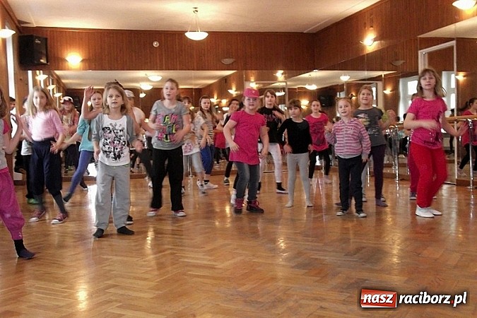 Zdjęcie w galerii na portalu naszraciborz.pl: W Fiku-Miku wydarzenie goni wydarzenie wiadomości z regionu