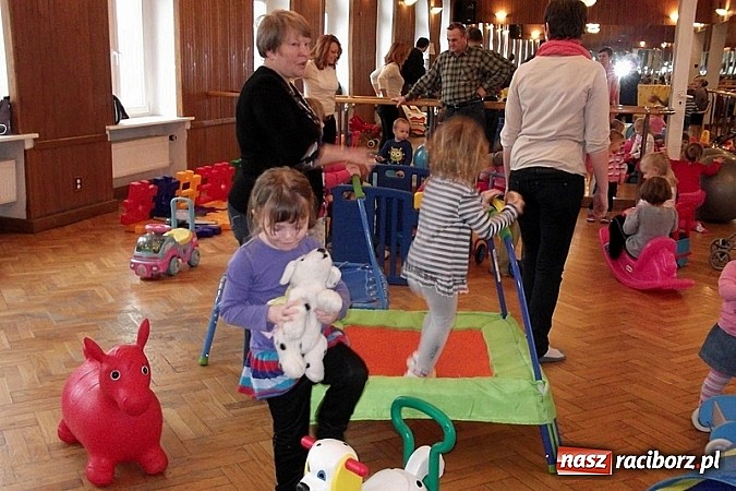Zdjęcie w galerii na portalu naszraciborz.pl: W Fiku-Miku wydarzenie goni wydarzenie wiadomości z regionu