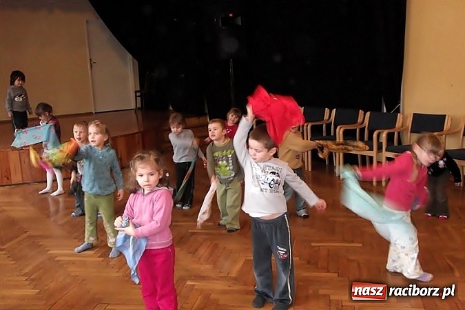 Zdjęcie w galerii na portalu naszraciborz.pl: W Fiku-Miku wydarzenie goni wydarzenie wiadomości z regionu