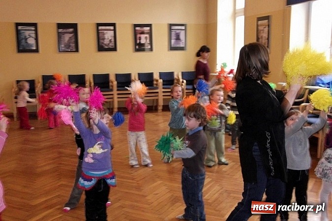 Zdjęcie w galerii na portalu naszraciborz.pl: W Fiku-Miku wydarzenie goni wydarzenie wiadomości z regionu