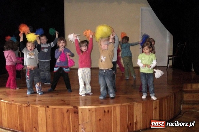 Zdjęcie w galerii na portalu naszraciborz.pl: W Fiku-Miku wydarzenie goni wydarzenie wiadomości z regionu