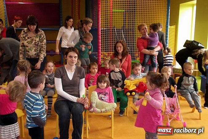 Zdjęcie w galerii na portalu naszraciborz.pl: W Fiku-Miku wydarzenie goni wydarzenie wiadomości z regionu