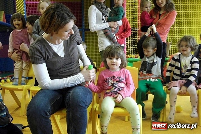 Zdjęcie w galerii na portalu naszraciborz.pl: W Fiku-Miku wydarzenie goni wydarzenie wiadomości z regionu