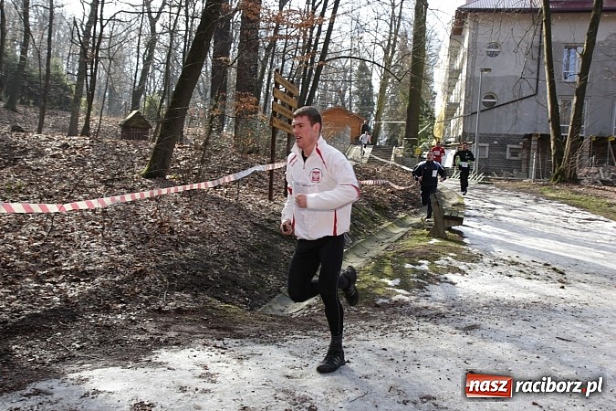 Zdjęcie w galerii na portalu naszraciborz.pl: II Bieg Twardziela w raciborskim Arboretum wiadomości z regionu