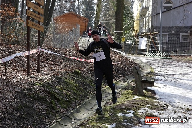 Zdjęcie w galerii na portalu naszraciborz.pl: II Bieg Twardziela w raciborskim Arboretum wiadomości z regionu