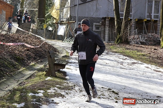 Zdjęcie w galerii na portalu naszraciborz.pl: II Bieg Twardziela w raciborskim Arboretum wiadomości z regionu