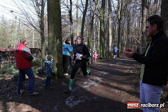 Zdjęcie w galerii na portalu naszraciborz.pl: II Bieg Twardziela w raciborskim Arboretum wiadomości z regionu