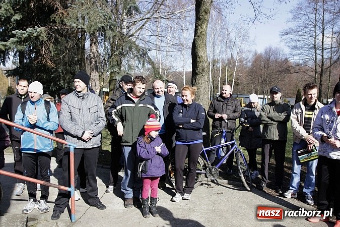 Zdjęcie w galerii na portalu naszraciborz.pl: II Bieg Twardziela w raciborskim Arboretum wiadomości z regionu