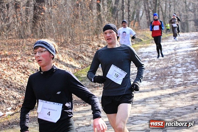 Zdjęcie w galerii na portalu naszraciborz.pl: II Bieg Twardziela w raciborskim Arboretum wiadomości z regionu