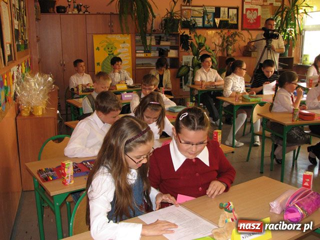 Zdjęcie w galerii na portalu naszraciborz.pl: Eko-Asy z II i III klasy wiadomości z regionu