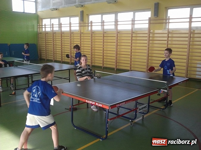 Zdjęcie w galerii na portalu naszraciborz.pl: Tenisowa sobota ze szkółką Nivea Pawłów wiadomości z regionu