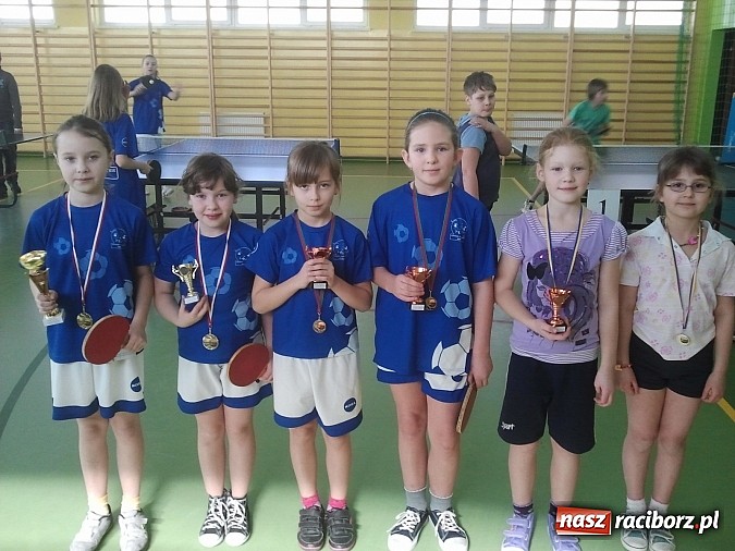 Zdjęcie w galerii na portalu naszraciborz.pl: Tenisowa sobota ze szkółką Nivea Pawłów wiadomości z regionu