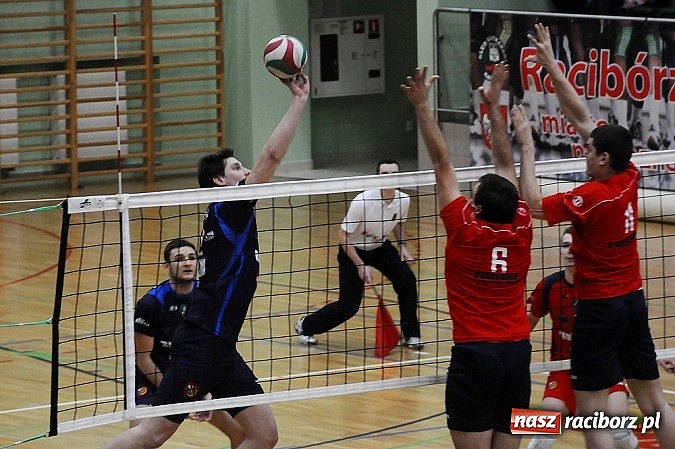 Zdjęcie w galerii na portalu naszraciborz.pl: AZS Rafako o krok od fazy play-off wiadomości z regionu