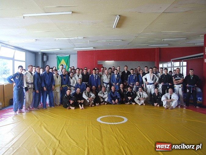 Zdjęcie w galerii na portalu naszraciborz.pl: Mistrz Mariusz Linke zawitał do Raciborza wiadomości z regionu