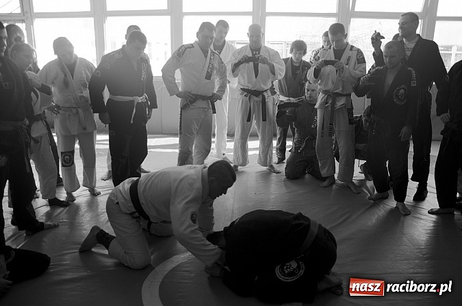 Zdjęcie w galerii na portalu naszraciborz.pl: Mistrz Mariusz Linke zawitał do Raciborza wiadomości z regionu