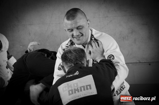 Zdjęcie w galerii na portalu naszraciborz.pl: Mistrz Mariusz Linke zawitał do Raciborza wiadomości z regionu