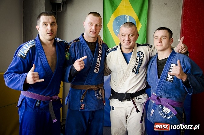 Zdjęcie w galerii na portalu naszraciborz.pl: Mistrz Mariusz Linke zawitał do Raciborza wiadomości z regionu