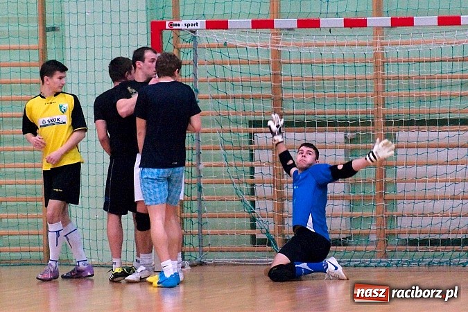 Zdjęcie w galerii na portalu naszraciborz.pl: HLPN: Dotychczasowy mistrz żegna się z pierwszą ligą wiadomości z regionu