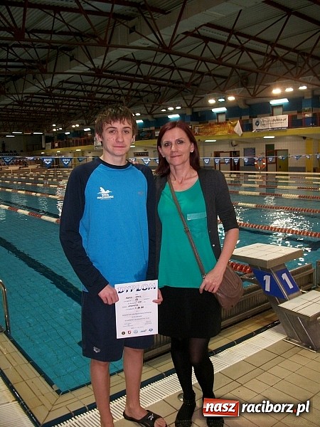 Zdjęcie w galerii na portalu naszraciborz.pl: Pływanie: 3 x złoto Angeliki Wikieł wiadomości z regionu