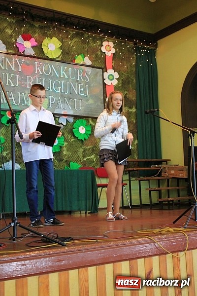 Zdjęcie w galerii na portalu naszraciborz.pl: W Borucinie rozbrzmiewały piosenki religijne wiadomości z regionu