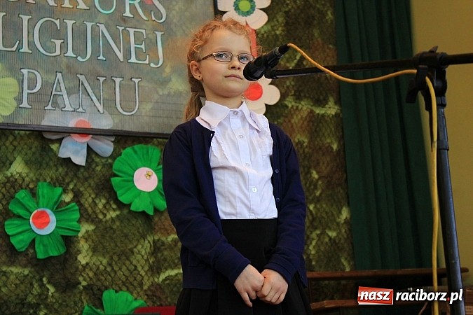 Zdjęcie w galerii na portalu naszraciborz.pl: W Borucinie rozbrzmiewały piosenki religijne wiadomości z regionu