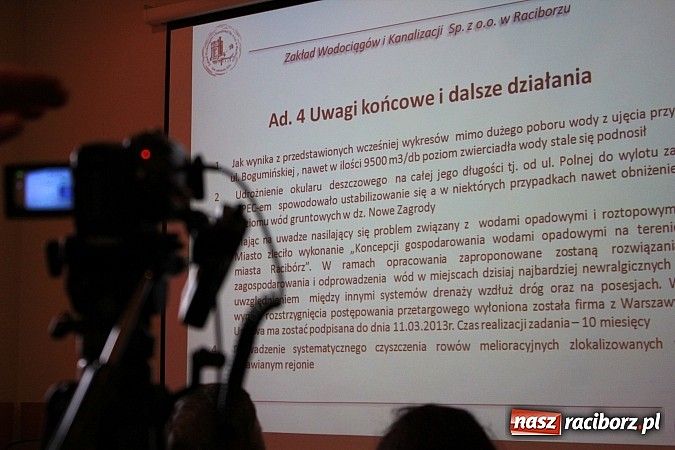 Zdjęcie w galerii na portalu naszraciborz.pl: Mieszkańcy Nowych Zagród rozczarowani spotkaniem. Przyszli żeby się rozejść wiadomości z regionu