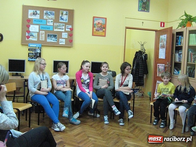 Zdjęcie w galerii na portalu naszraciborz.pl: Bezpieczeństwo i pierwsza pomoc w SP 13 wiadomości z regionu