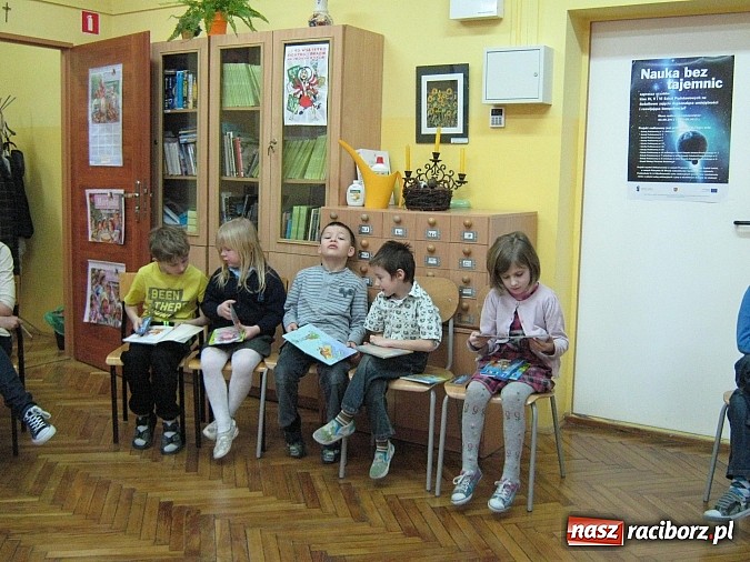 Zdjęcie w galerii na portalu naszraciborz.pl: Bezpieczeństwo i pierwsza pomoc w SP 13 wiadomości z regionu