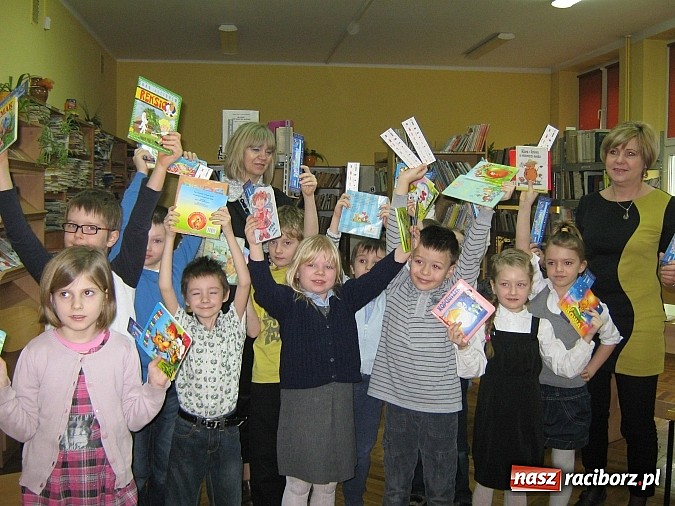 Zdjęcie w galerii na portalu naszraciborz.pl: Bezpieczeństwo i pierwsza pomoc w SP 13 wiadomości z regionu