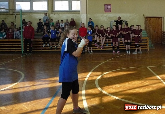 Zdjęcie w galerii na portalu naszraciborz.pl: Bieńkowice najlepsze w minisiatkówce wiadomości z regionu