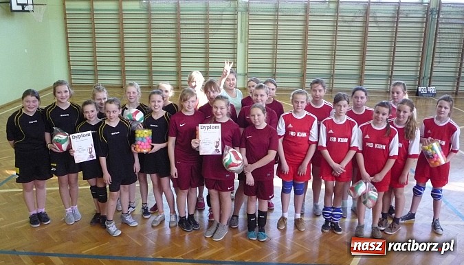 Zdjęcie w galerii na portalu naszraciborz.pl: Bieńkowice najlepsze w minisiatkówce wiadomości z regionu