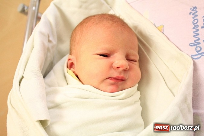Zdjęcie w galerii na portalu naszraciborz.pl: Kasia i Darek cieszą się z narodzin córeczki wiadomości z regionu
