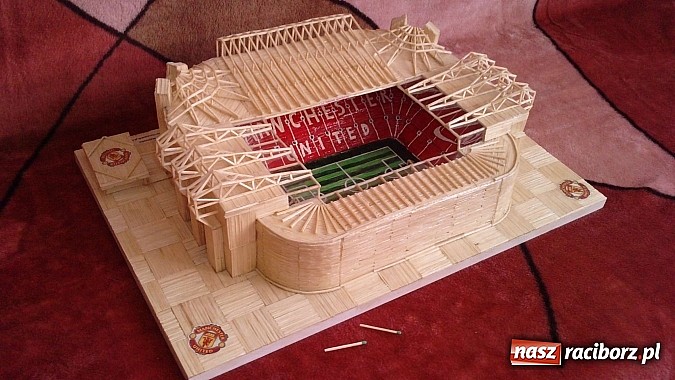 Zdjęcie w galerii na portalu naszraciborz.pl: Wszystko zaczęło się od małej chatki z zapałek... wiadomości z regionu