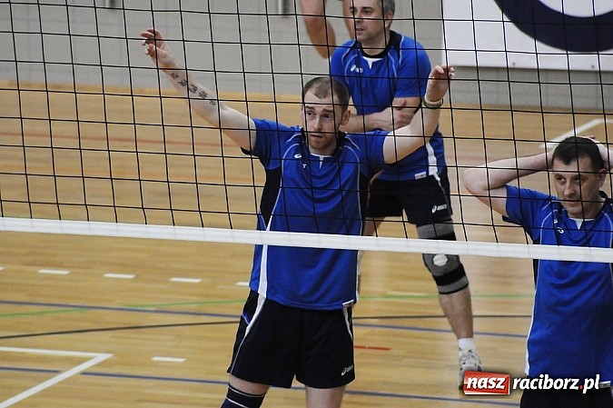 Zdjęcie w galerii na portalu naszraciborz.pl: Zakłady pracy walczą o puchar prezydenta wiadomości z regionu