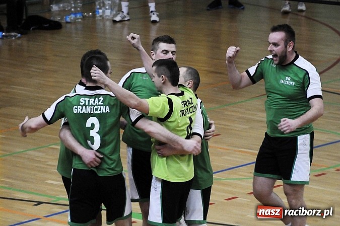 Zdjęcie w galerii na portalu naszraciborz.pl: Zakłady pracy walczą o puchar prezydenta wiadomości z regionu