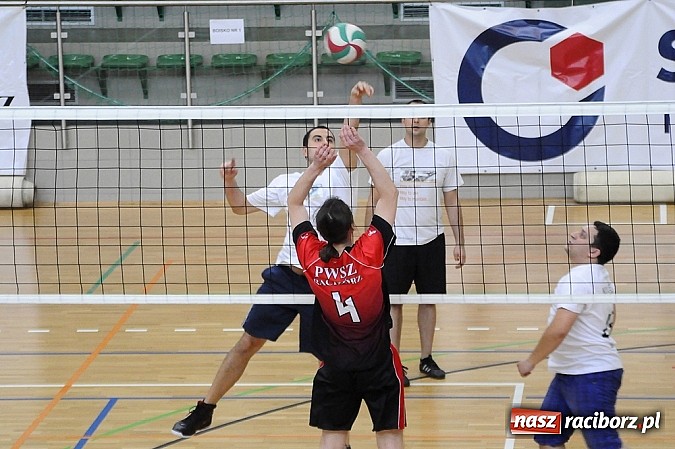 Zdjęcie w galerii na portalu naszraciborz.pl: Zakłady pracy walczą o puchar prezydenta wiadomości z regionu