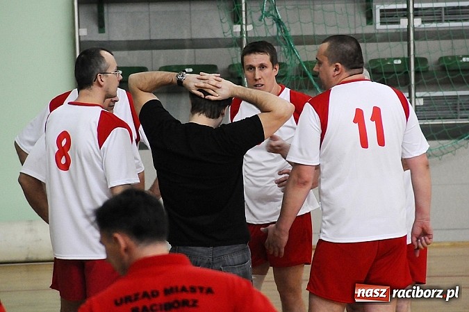 Zdjęcie w galerii na portalu naszraciborz.pl: Zakłady pracy walczą o puchar prezydenta wiadomości z regionu