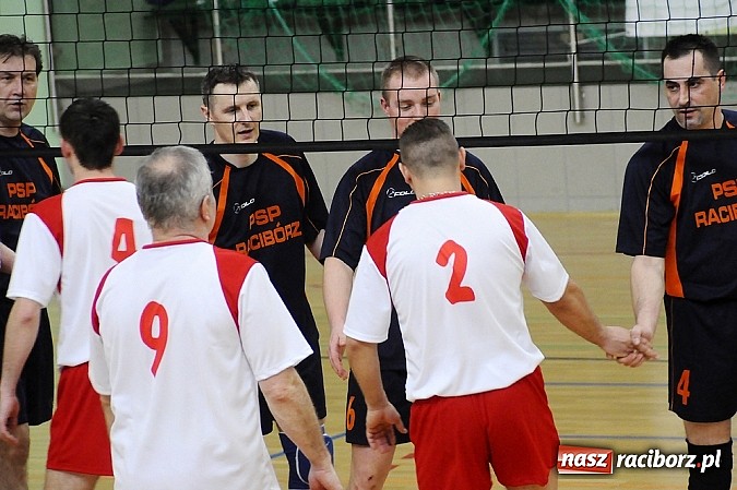 Zdjęcie w galerii na portalu naszraciborz.pl: Zakłady pracy walczą o puchar prezydenta wiadomości z regionu