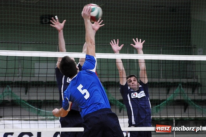 Zdjęcie w galerii na portalu naszraciborz.pl: Zakłady pracy walczą o puchar prezydenta wiadomości z regionu