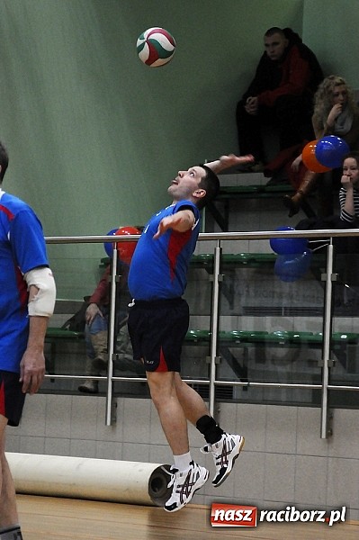 Zdjęcie w galerii na portalu naszraciborz.pl: Zakłady pracy walczą o puchar prezydenta wiadomości z regionu