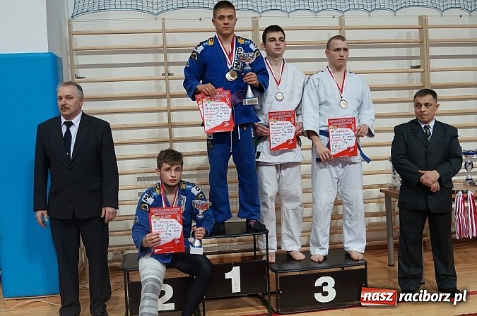 Zdjęcie w galerii na portalu naszraciborz.pl: Łamator drużynowym mistrzem Polski wiadomości z regionu