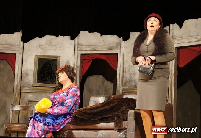 Zdjęcie w galerii na portalu naszraciborz.pl: Guwernantki na deskach RCK - wideo wiadomości z regionu